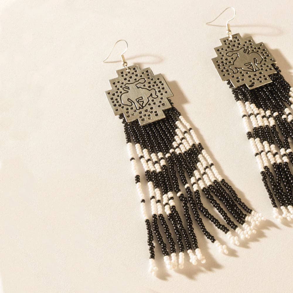 Stallion Smoke Beaded Earrings in Dusty Black