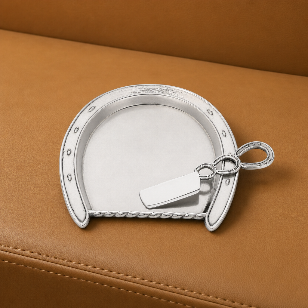 Horseshoe Plate with Server