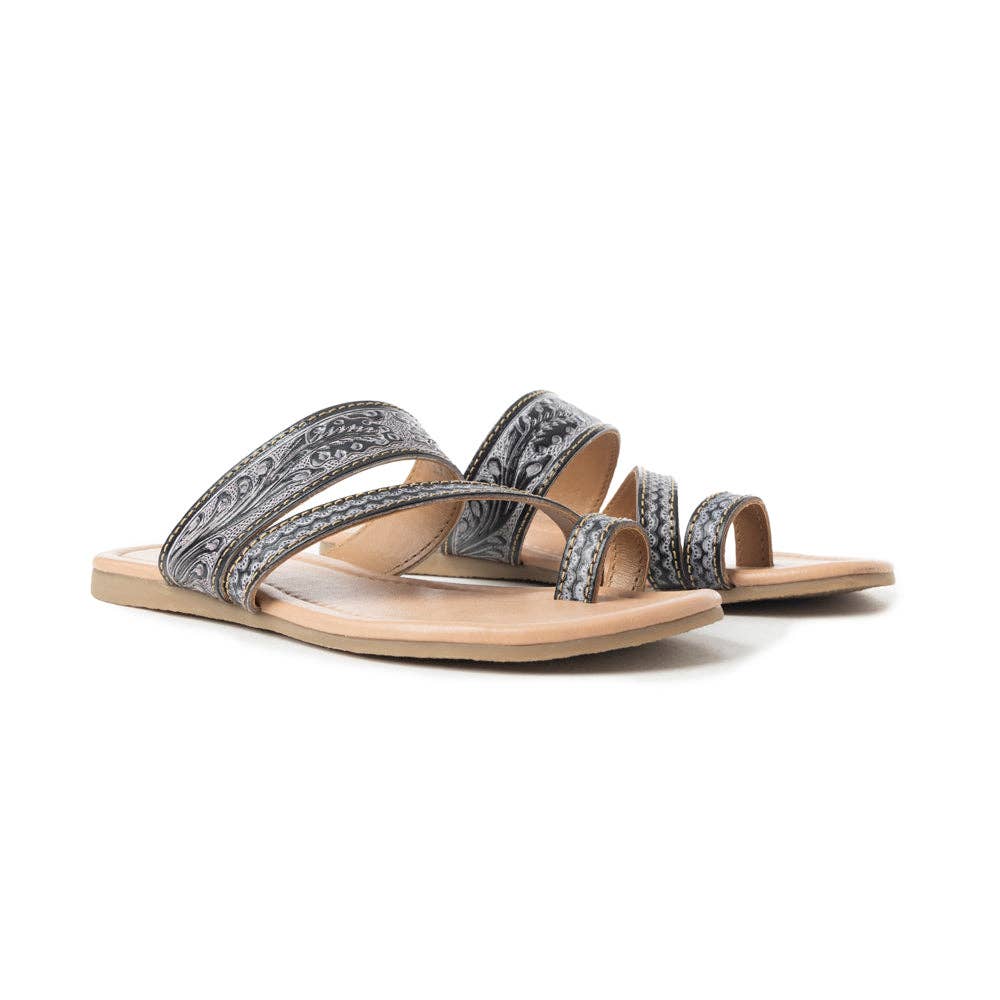 Rangeland Embossed Floral Toe-Loop Leather Sandals – Black