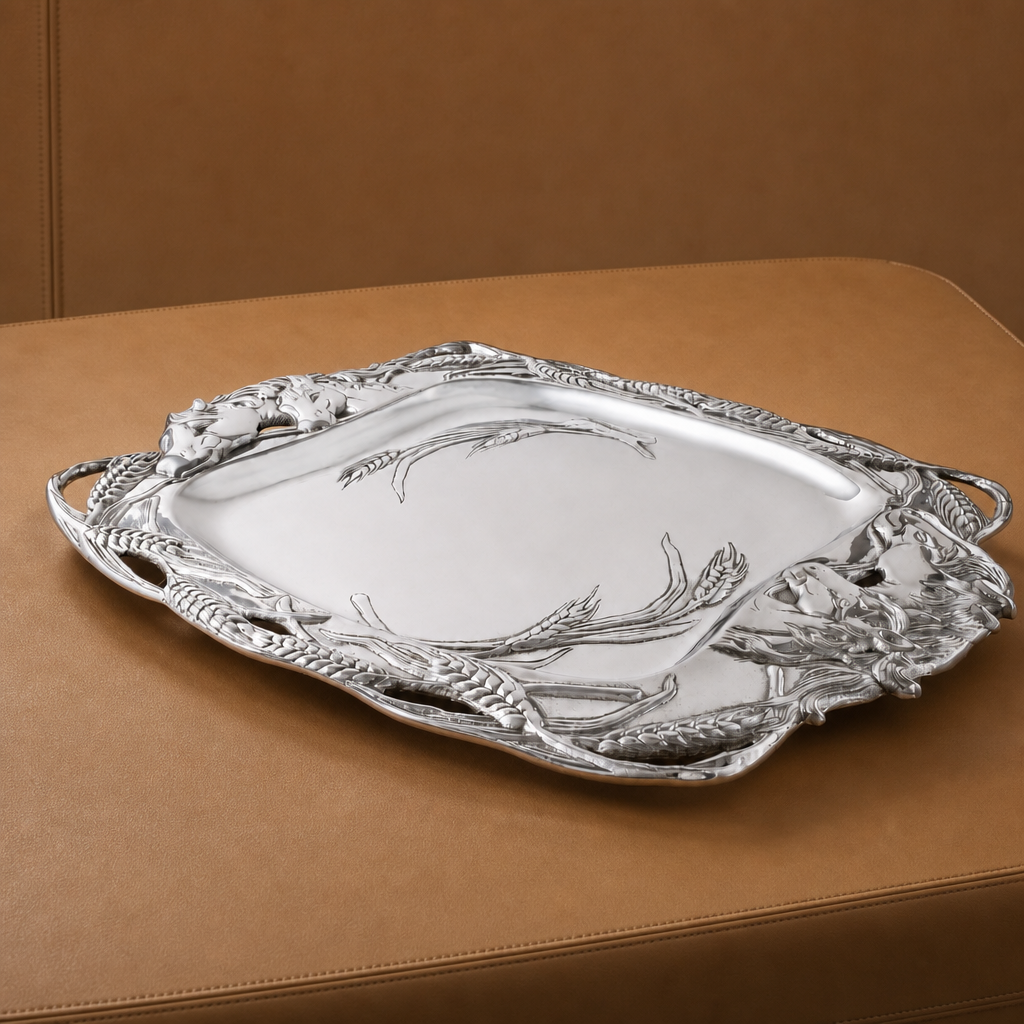 Horse Clutch Tray