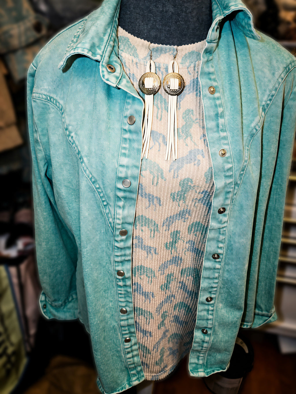 Wild Herd Puff Top