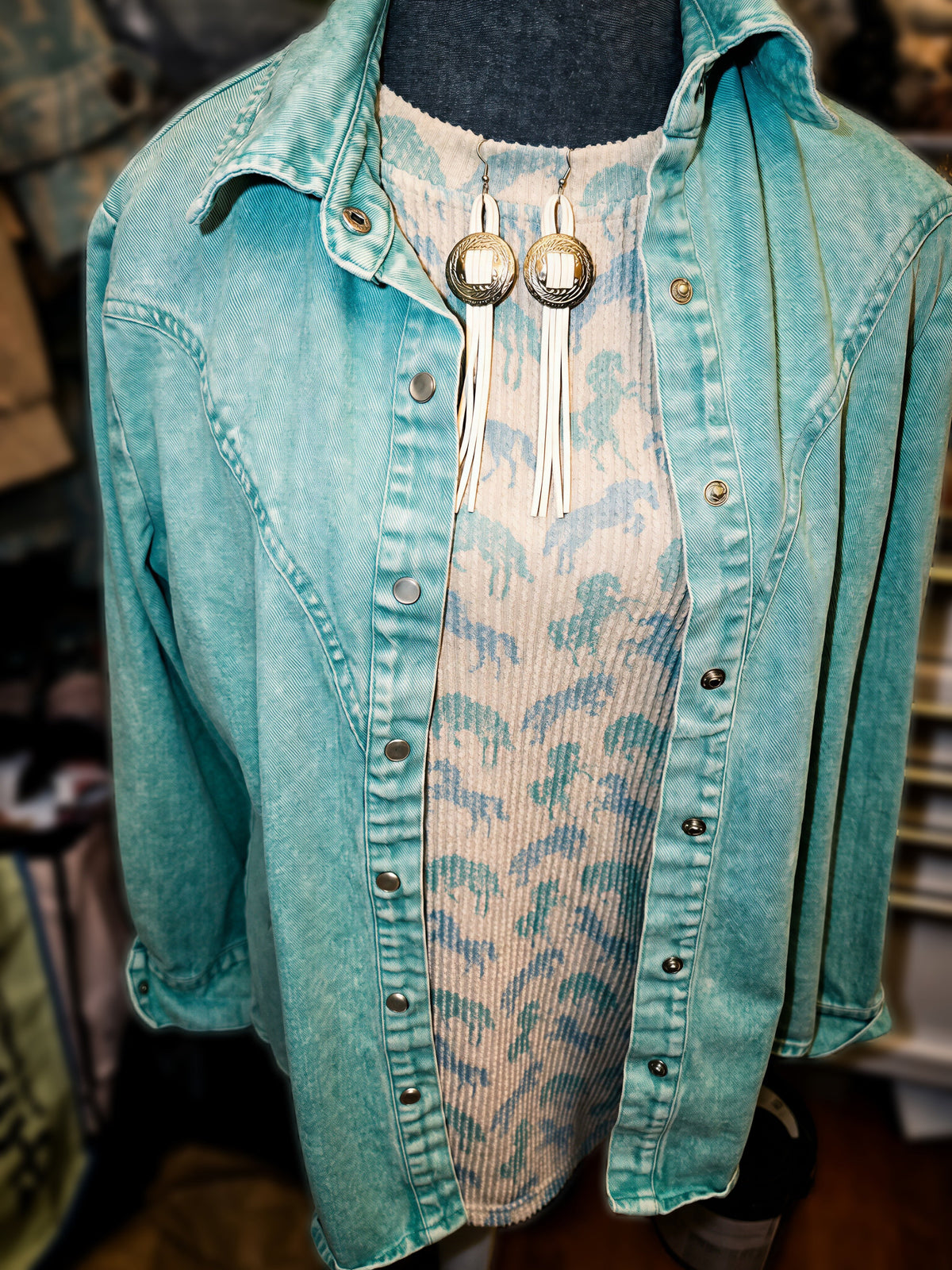 Wild Herd Puff Top