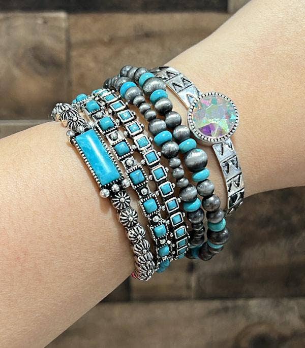 Aztec Cuff Bracelet: Silver
