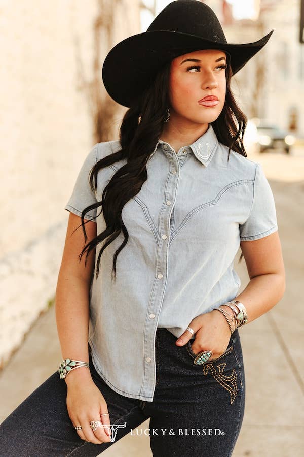 Sunfaded Pearl Snap Top