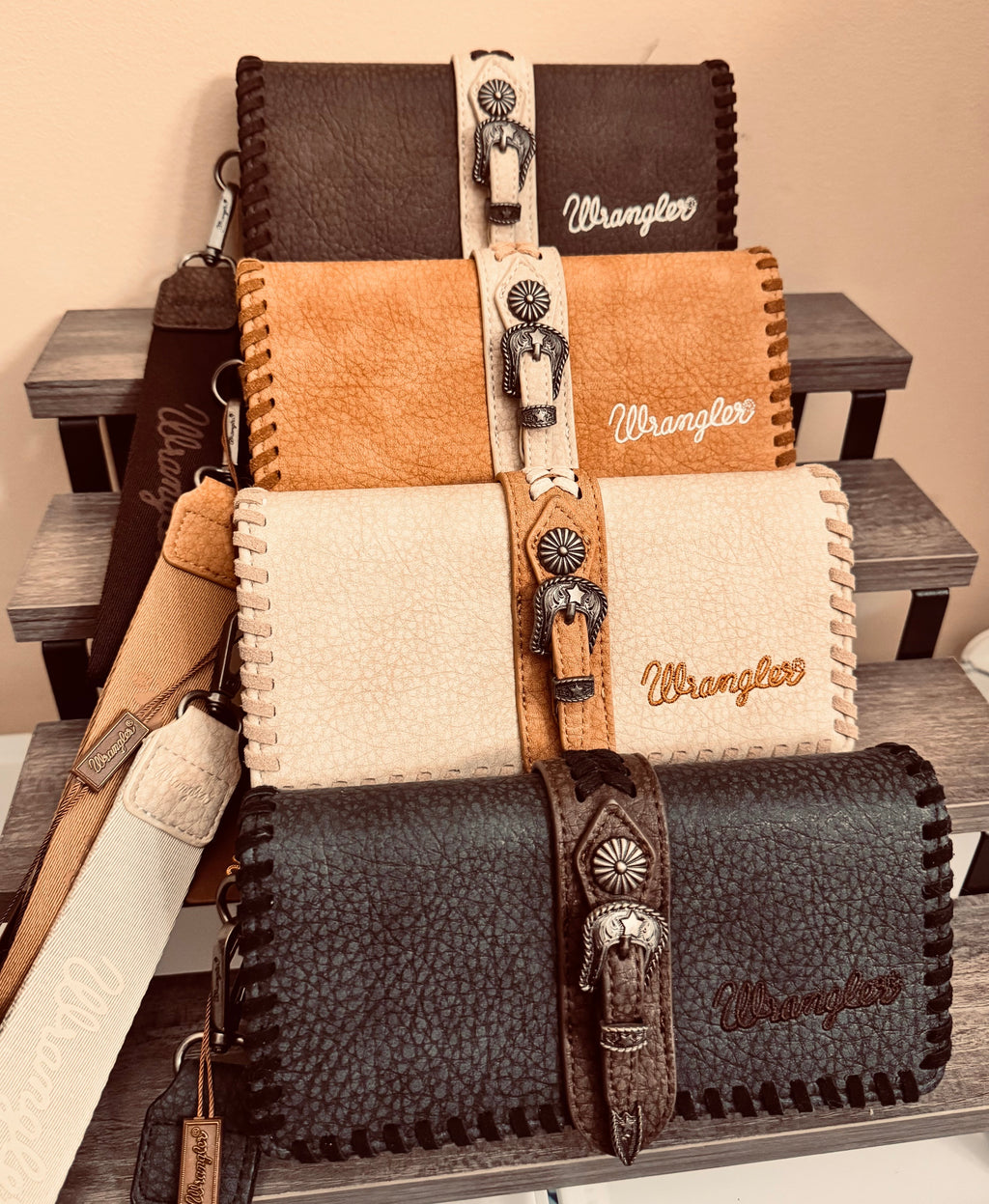 Wrangler Western Buckle RFID Wallet