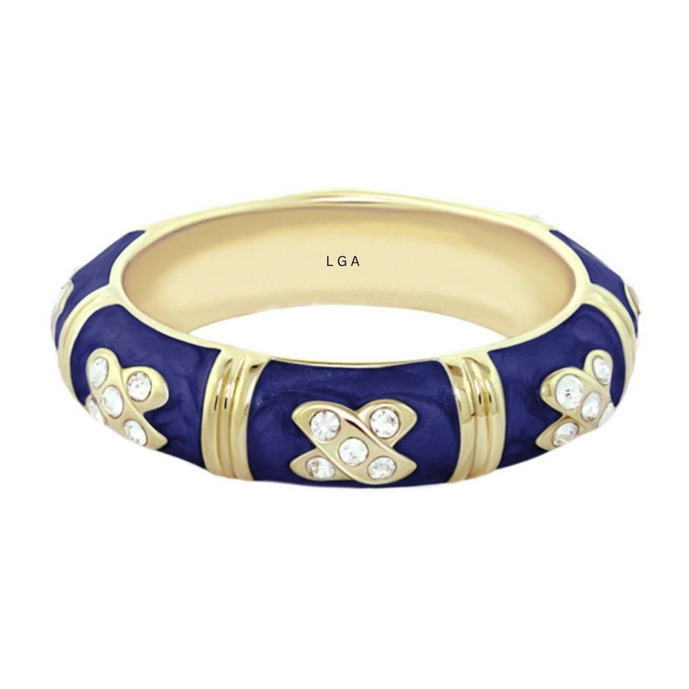 Elegant Hugs Ring