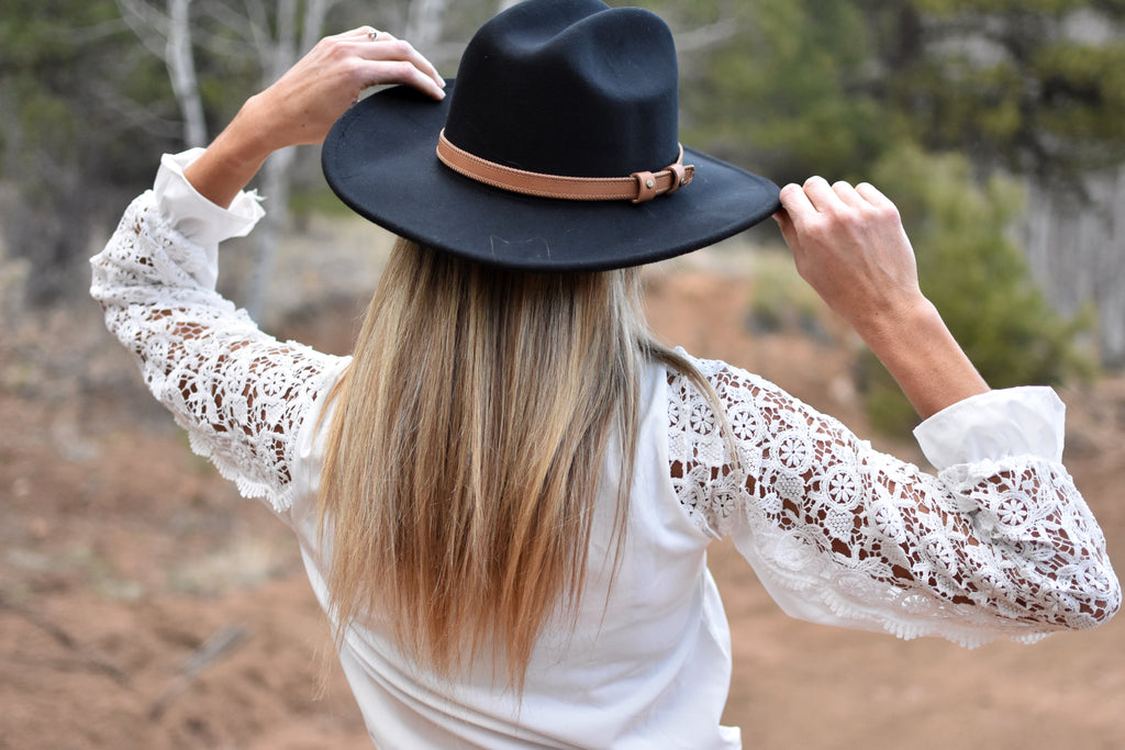 Stylish White Lace Long Sleeve Cut Out Shirt SLL01
