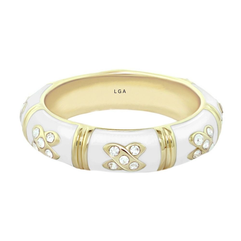 Elegant Hugs Ring
