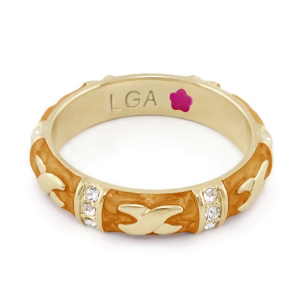 Elegant Hugs Ring