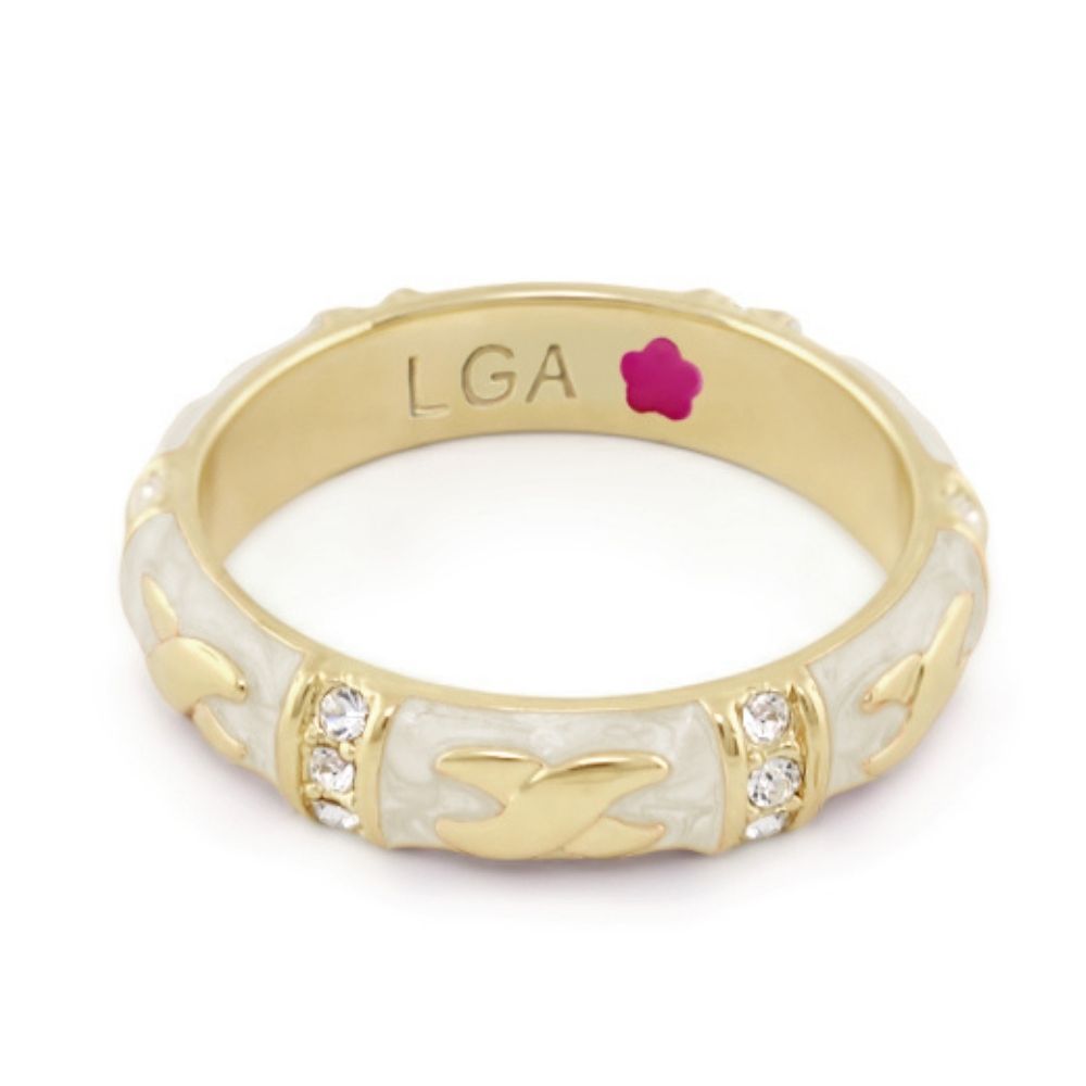 Elegant Hugs Ring