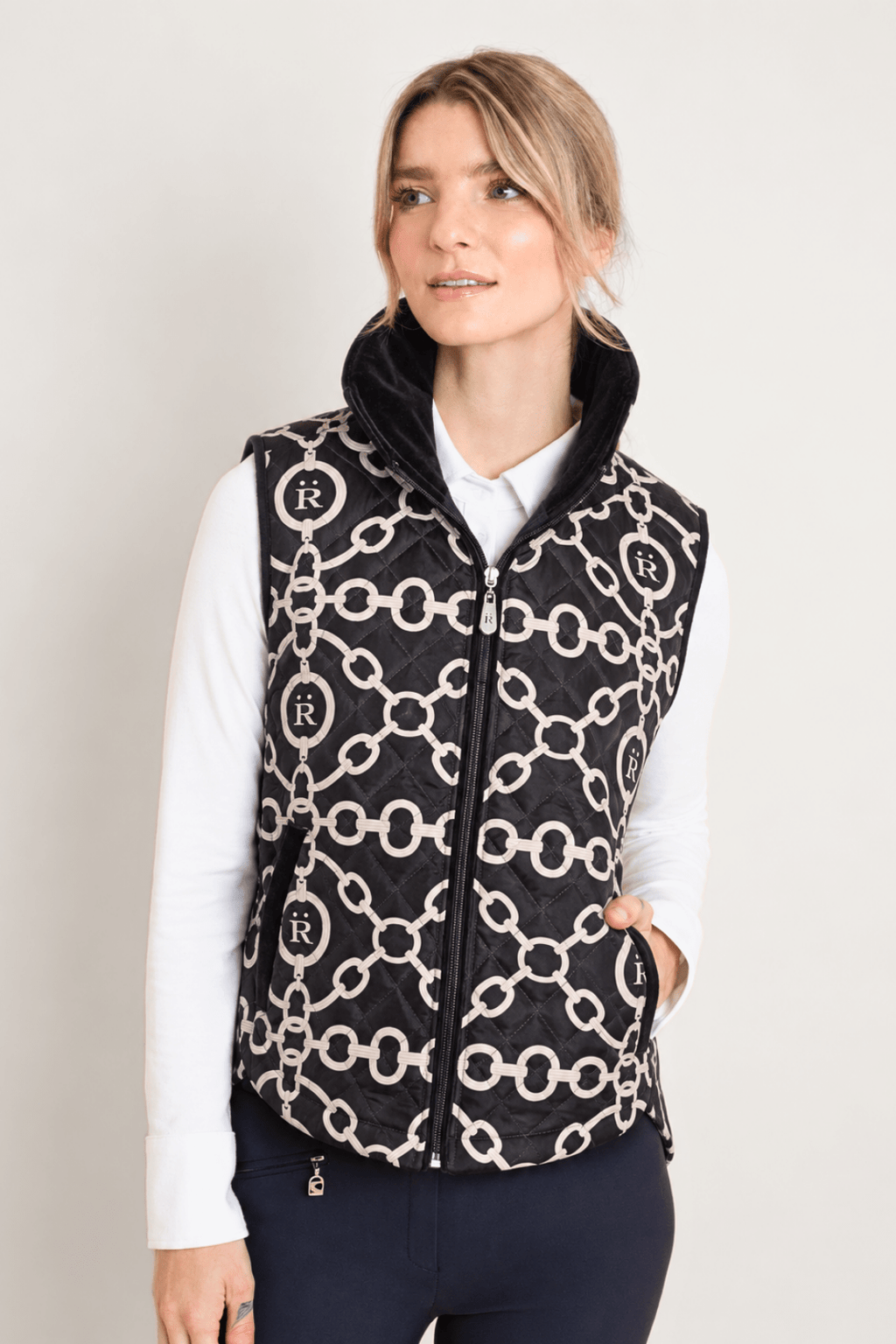 Aros | Florence Quilted Vest | Velvet