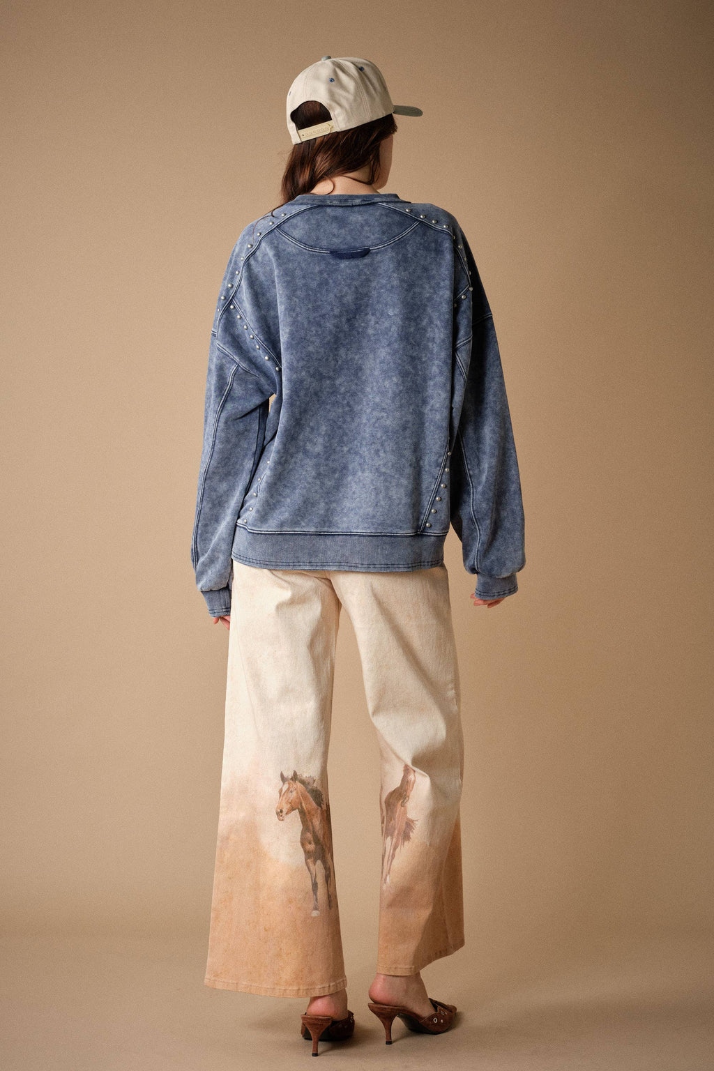 Horse Embroidery Stud Sweatshirt