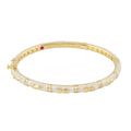 Elegant Hugs Bangle