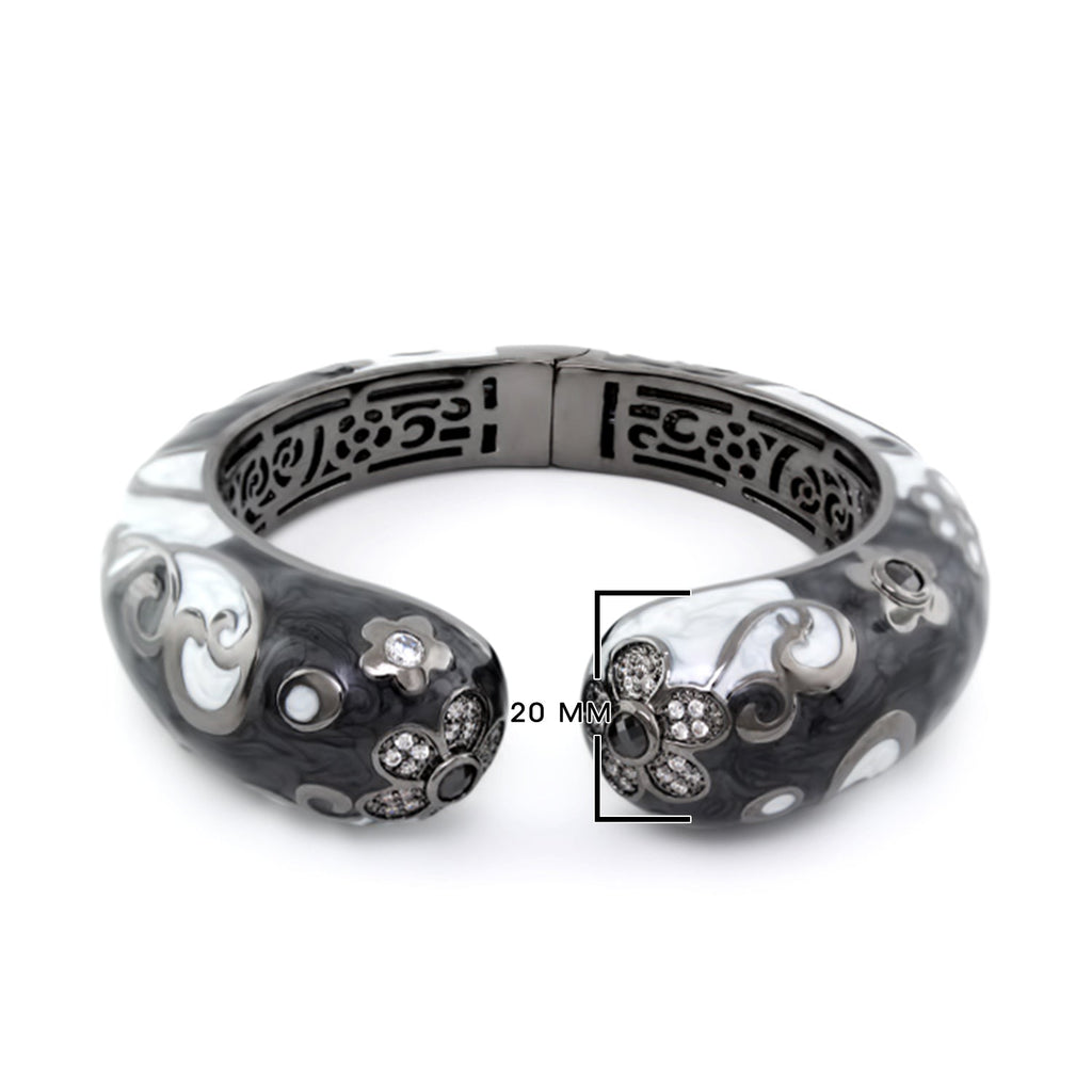 Daisy Swirl Bangle