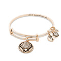 Lolo Seashell Bangle.