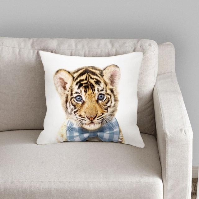 Animals Pattern Pillow Cover Cotton Linen Cushion Cover for Home Sofa Pillow Covers, Cushion Covers Tiger Bunny Rabbit Horse Sheep Bear With Head Flowers Decorative Velvet Pillow Covers 17.72X17.72
