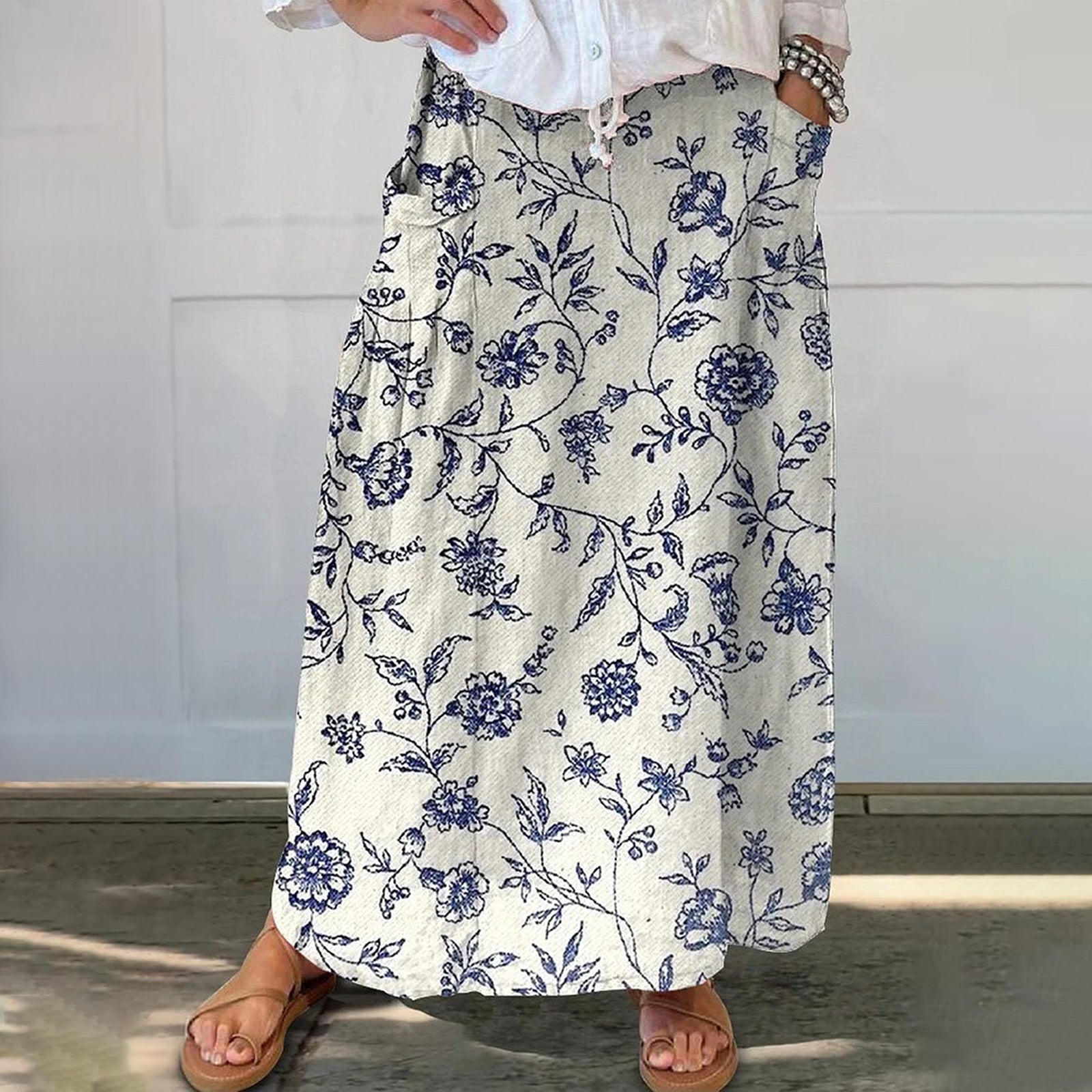 Casual Country Long Skirt With A Sophisticated Work-appropriate/Play Vibe