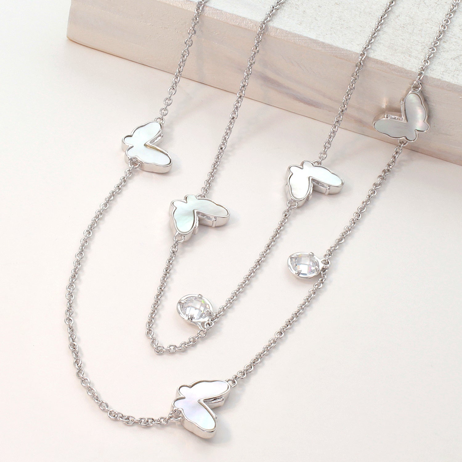 Mariposa Necklace