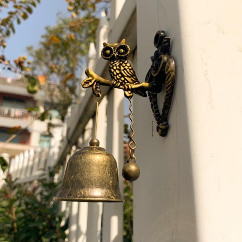 New Vintage Metal Doorbell Horse Elephant Animal Shape Wind Chime Retro Classic Magnetic Wind Chimes Decoration For Shopkeepers Wall Door Ornaments Indoor Outdoor Wall Hanging Owl Decoration Bell