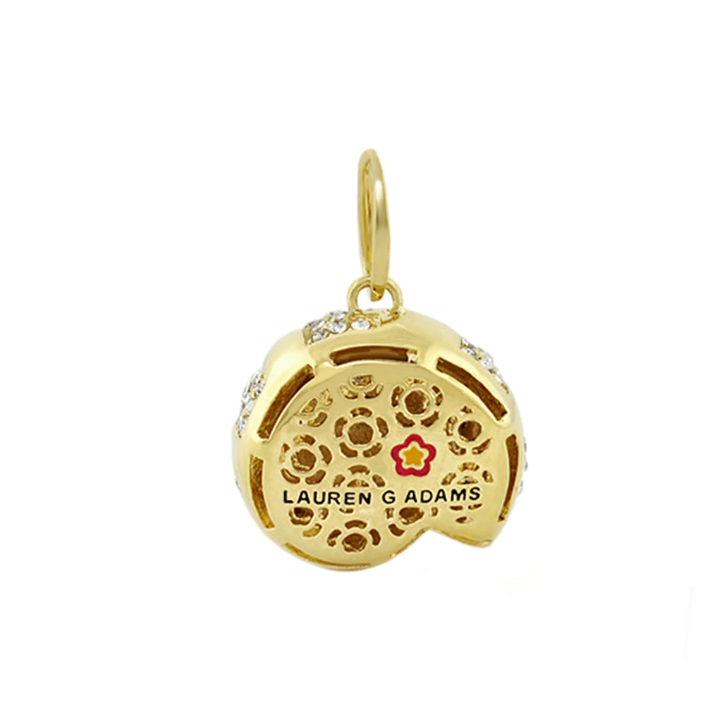 Eau Seashell Pendant