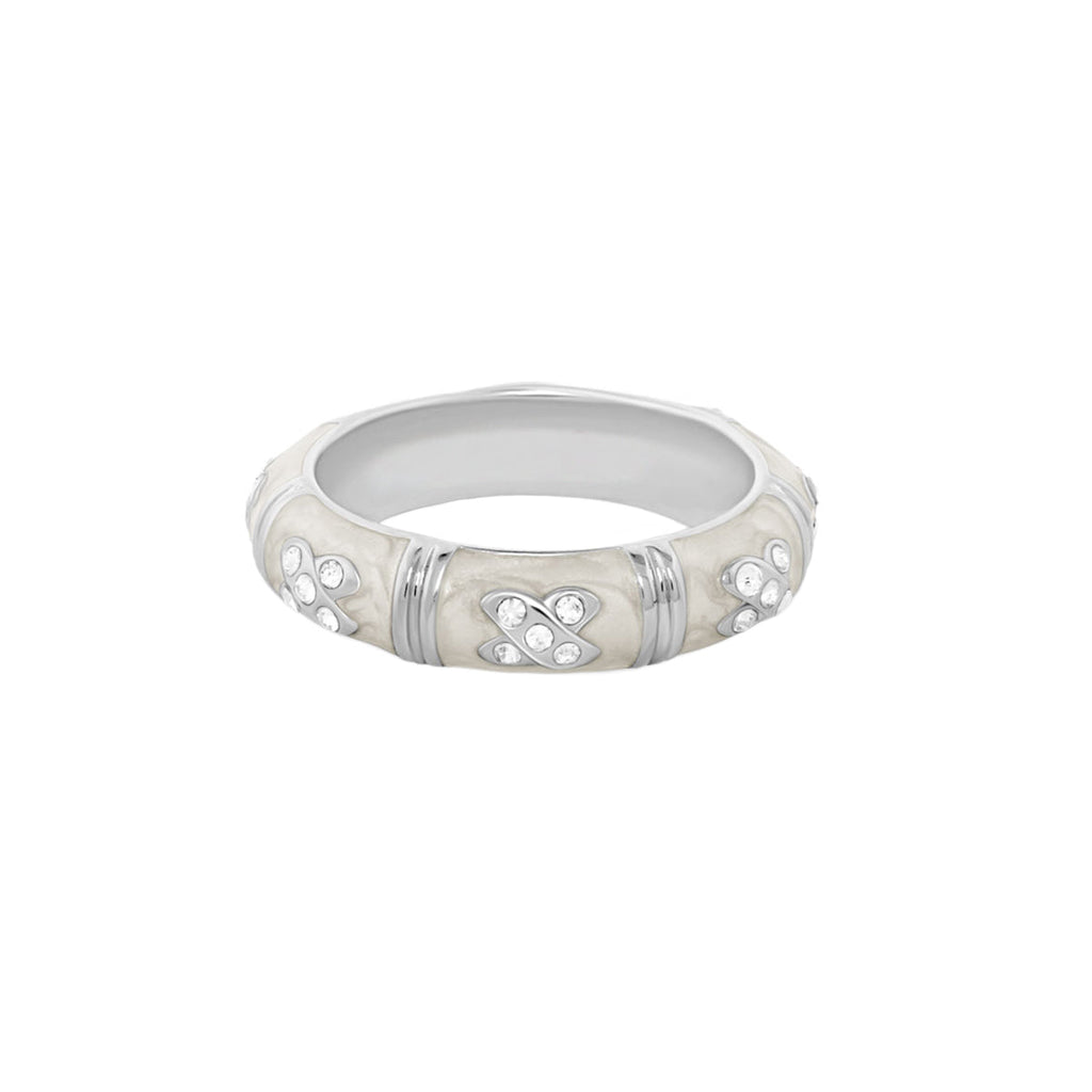 Elegant Hugs Ring