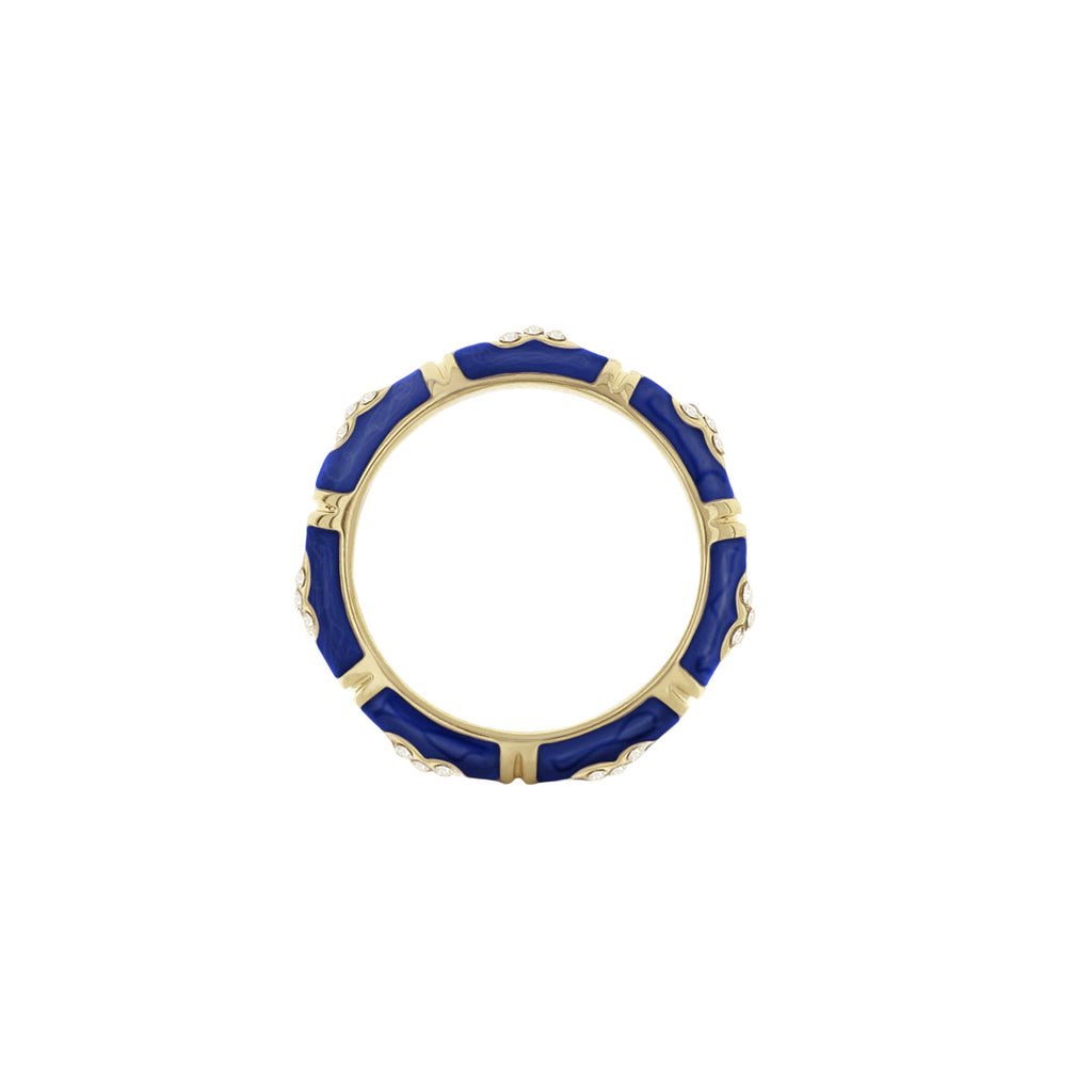 Elegant Hugs Ring