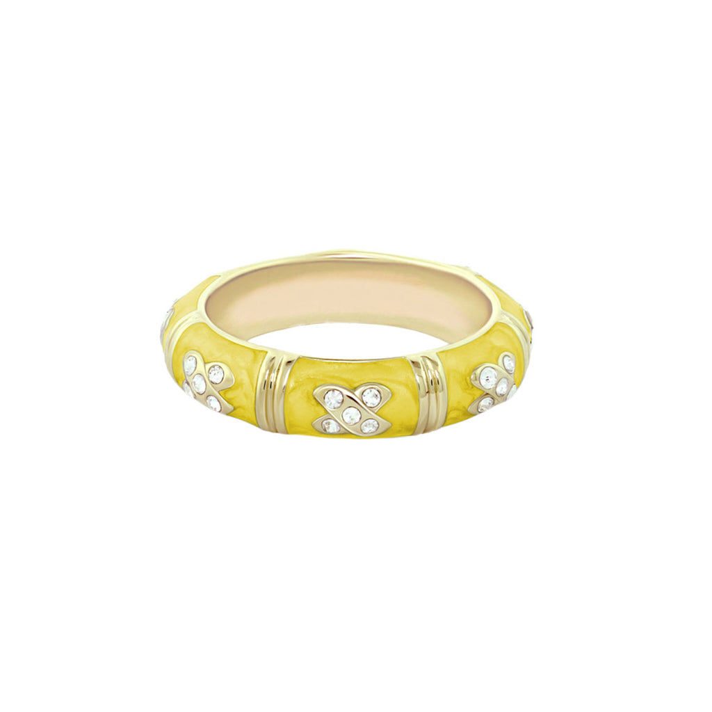 Elegant Hugs Ring