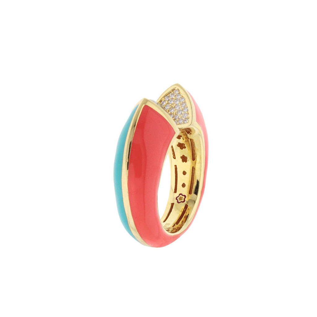 Triplet Ring