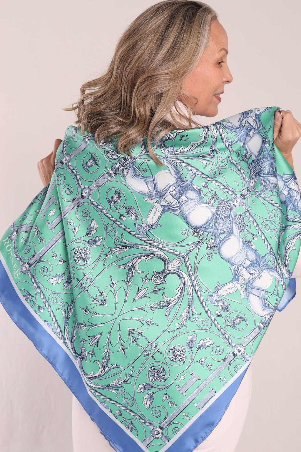 The Cavalleria Scarf