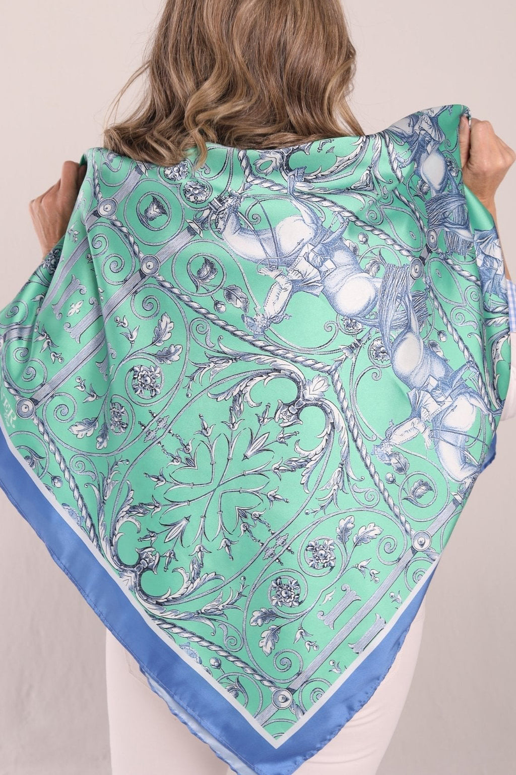 The Cavalleria Scarf